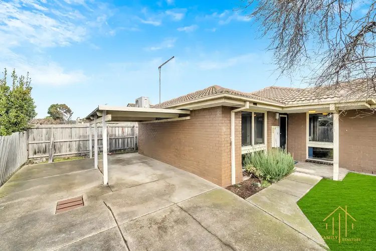 3/10 Duff Street, Cranbourne VIC 3977