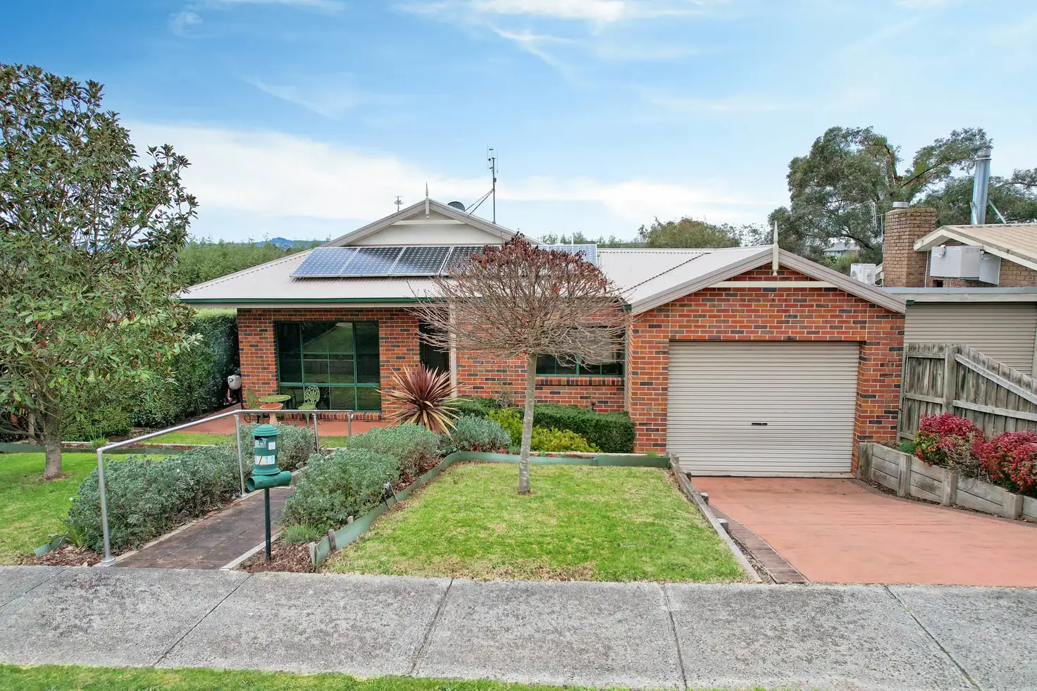 Main view of Homely unit listing, 1/19 Montgomery Street, Warragul VIC 3820