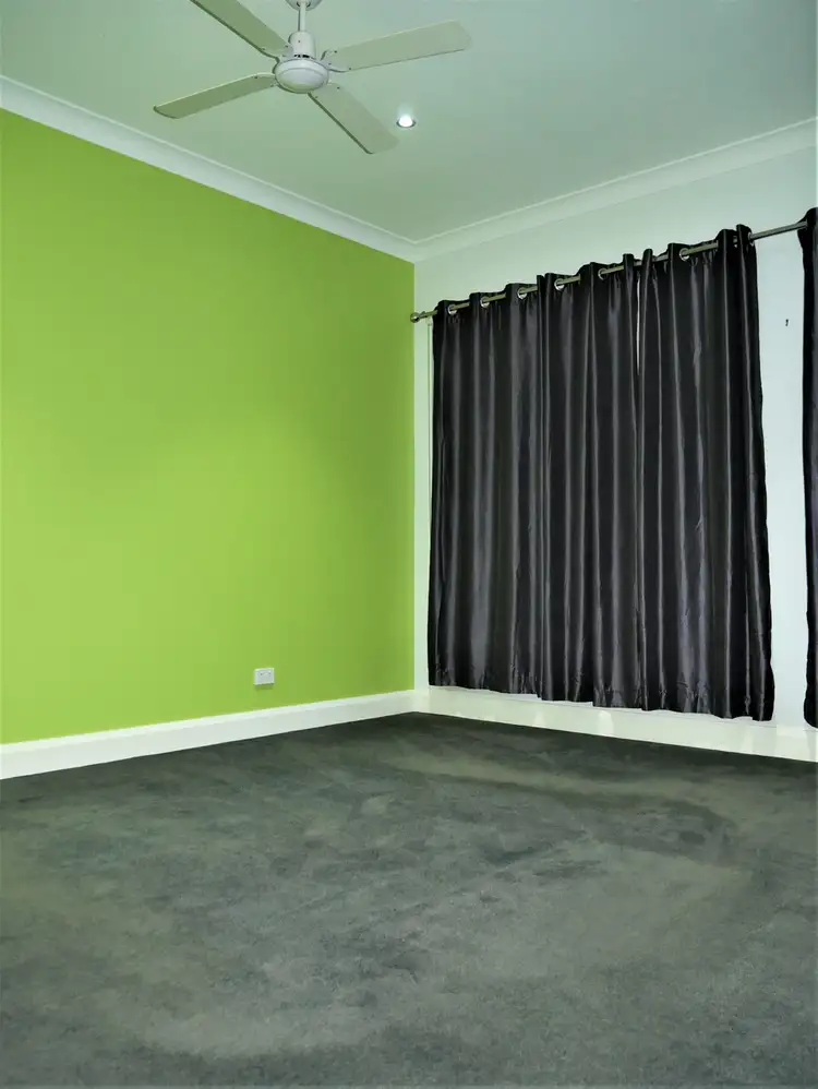 Second view of Homely house listing, 4 Caruana Crescent, Harkness VIC 3337