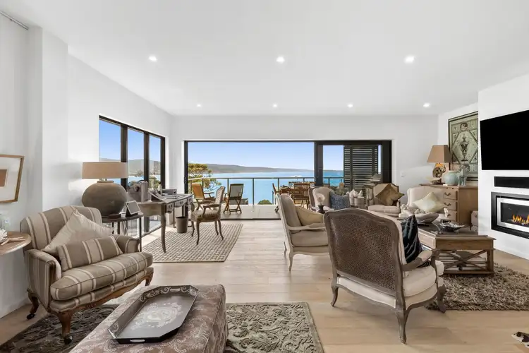 11/6-8 Armytage Street, Lorne VIC 3232