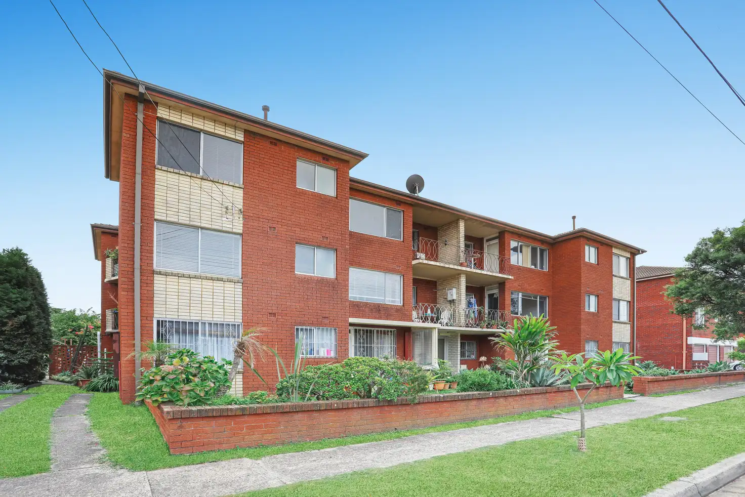 Main view of Homely apartment listing, 9/9 Mascot Drive, Eastlakes NSW 2018