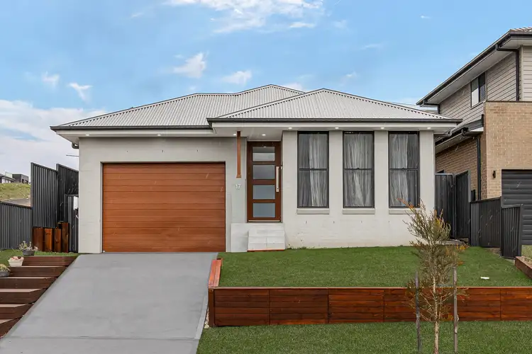 17 Salinger Street, Box Hill NSW 2765