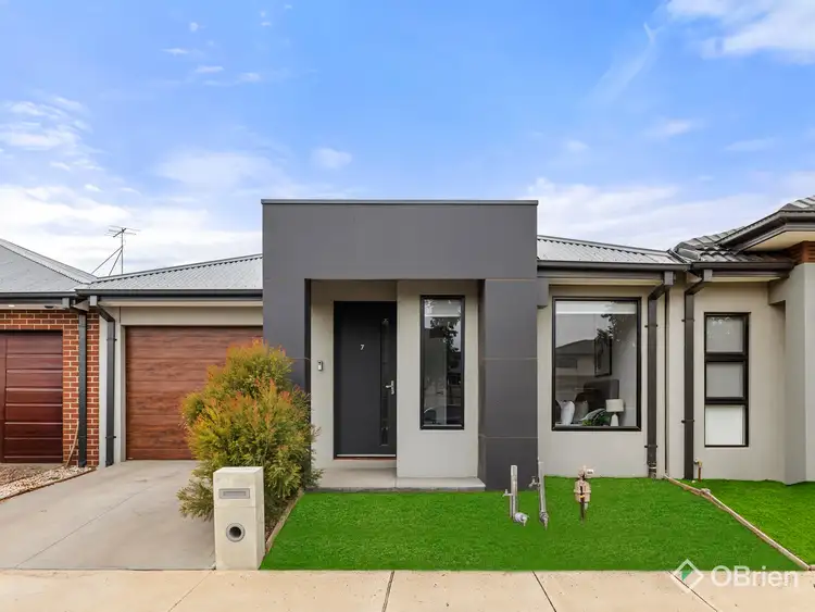 Second view of Homely house listing, 7 Odara Mews, Tarneit VIC 3029