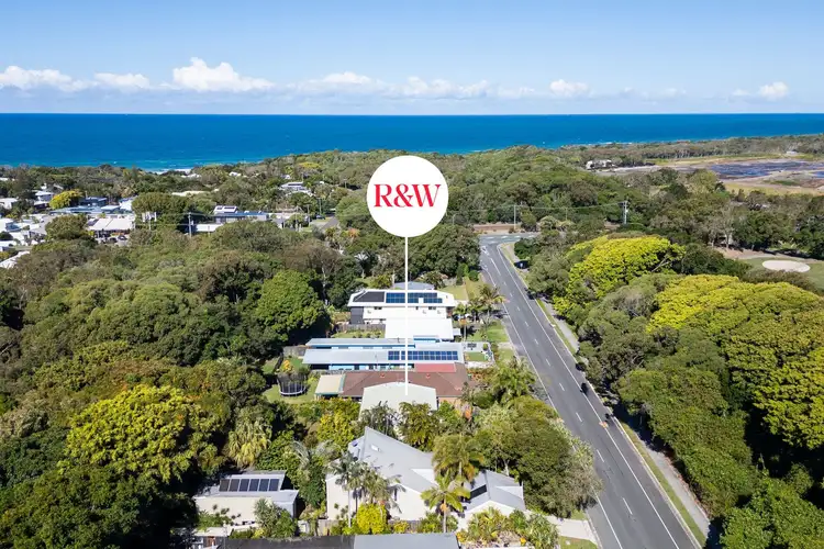 18 Warran Road, Yaroomba QLD 4573
