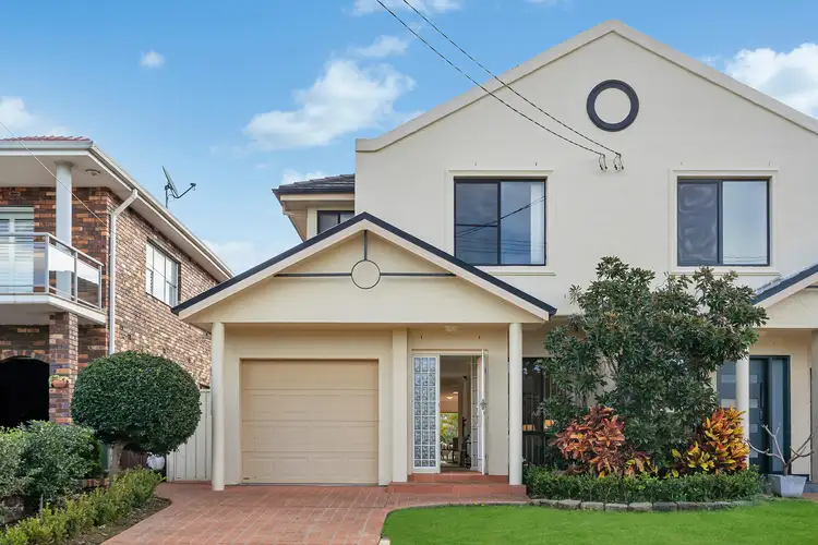 13B MacFarlane Parade, Sylvania NSW 2224