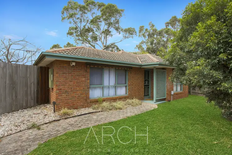 16 Phillip Court, Cranbourne North VIC 3977