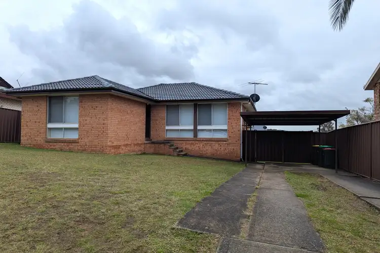 2 Pearl Court, Woodbine NSW 2560