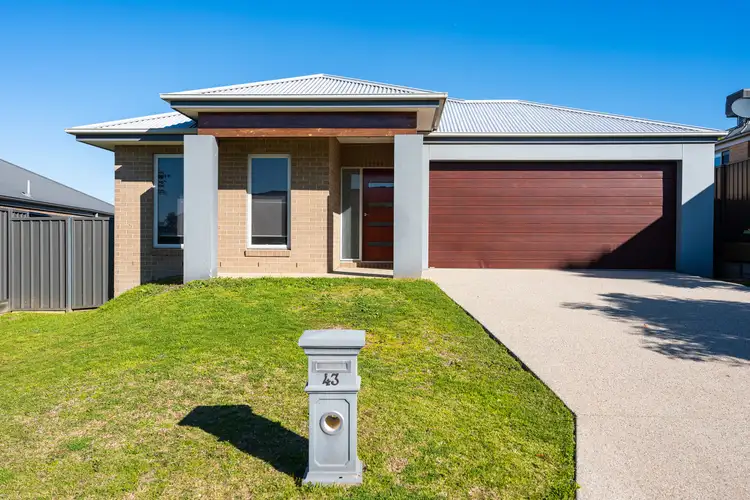 43 Wellington Drive