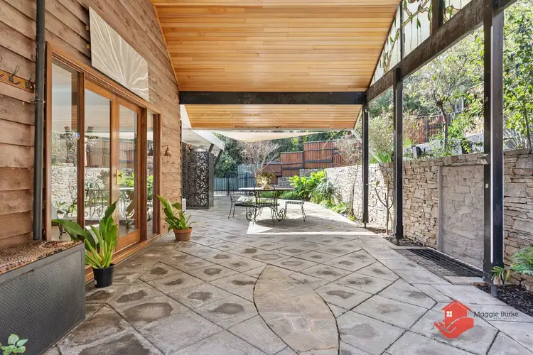 42 Contour Road, Roleystone WA 6111