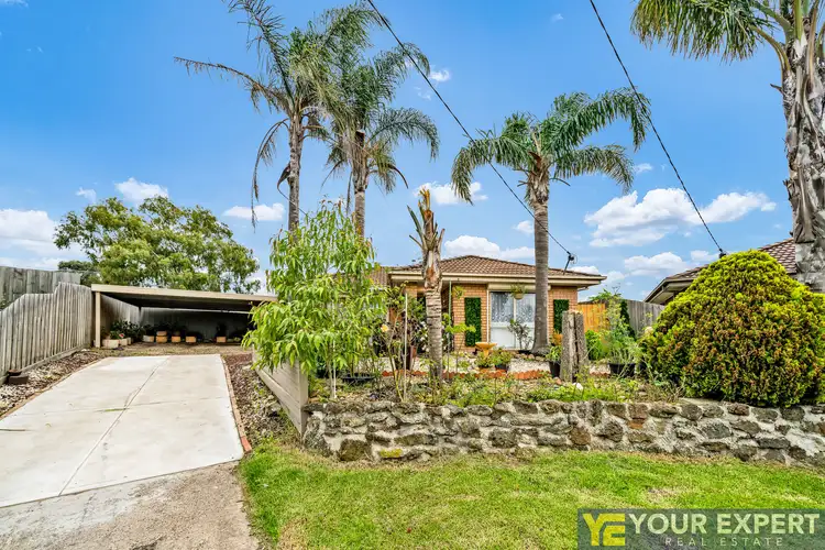 25 Simon Court, Hampton Park VIC 3976