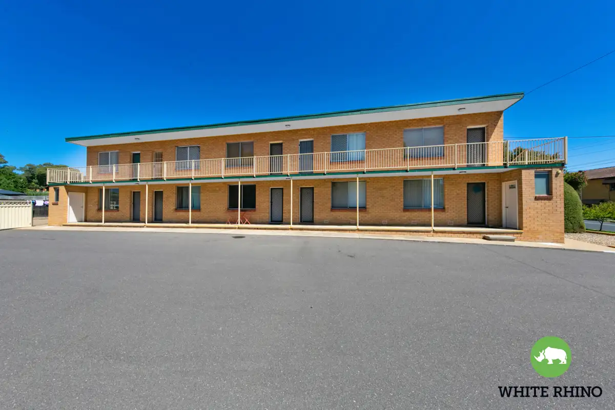 Main view of Homely unit listing, 2/110-112 Fergus Road, Queanbeyan NSW 2620