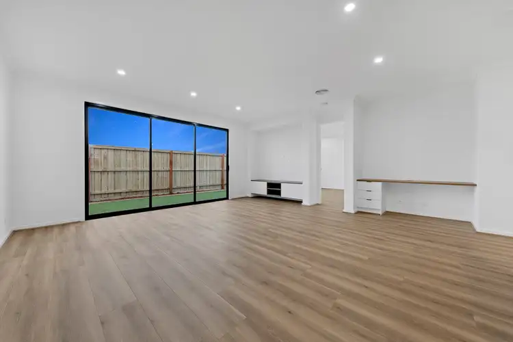 Fourth view of Homely house listing, 8 Cricket Circuit, Tarneit VIC 3029