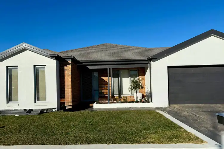 18 Saltbush Street, Jackass Flat VIC 3556