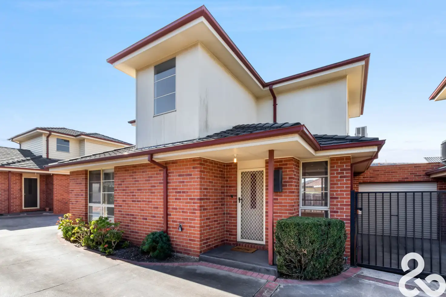 Main view of Homely townhouse listing, 2/94 Rathcown Road, Reservoir VIC 3073
