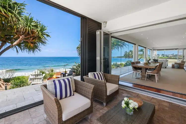 2 Corbett Avenue, Thirroul NSW 2515