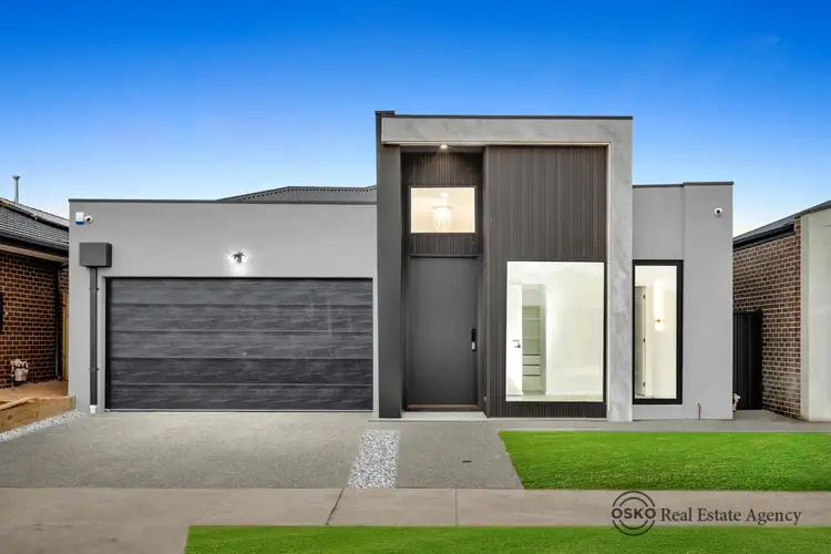 37 Oscar Crescent, Deanside VIC 3336