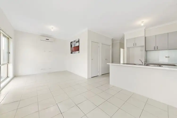 Fourth view of Homely unit listing, 2/40 Mccubbin Way, Caroline Springs VIC 3023
