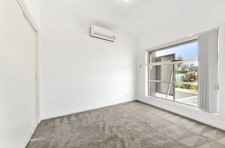 Fifth view of Homely unit listing, 2/40 Mccubbin Way, Caroline Springs VIC 3023