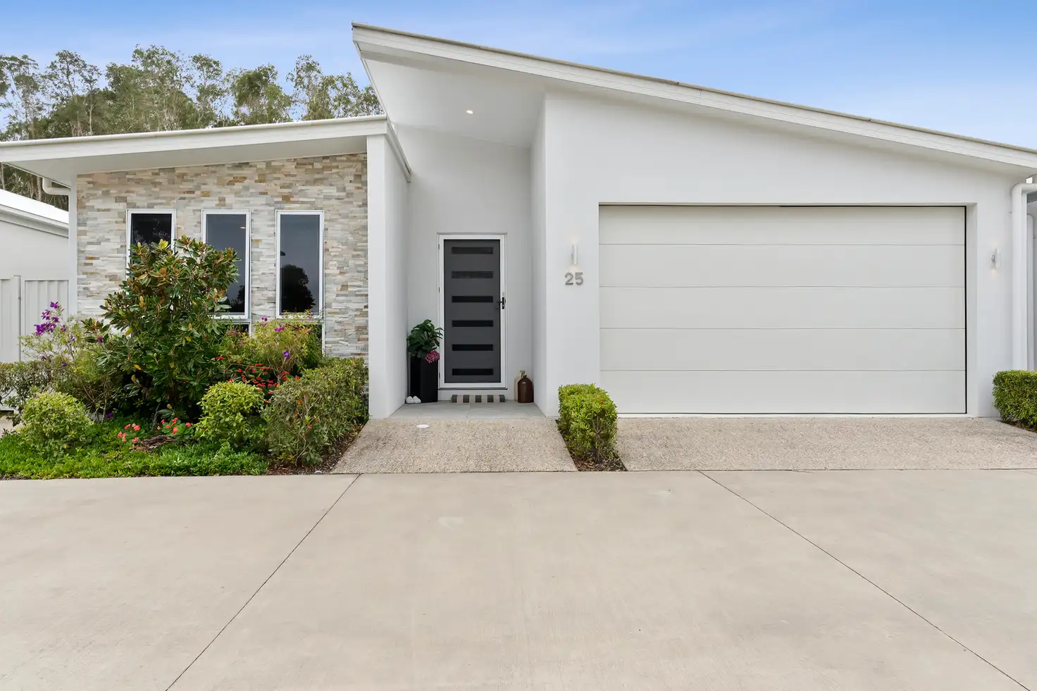 Main view of Homely retirement listing, 25/40 Menzies Drive, Pacific Paradise QLD 4564