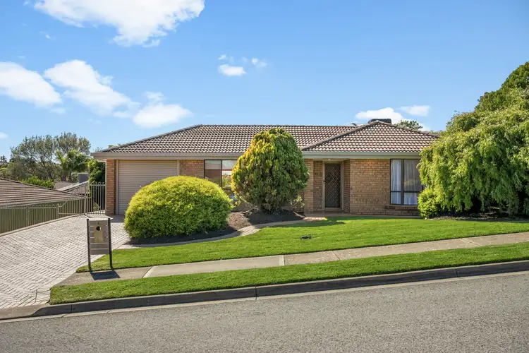 7 Planters Drive, Hallett Cove SA 5158