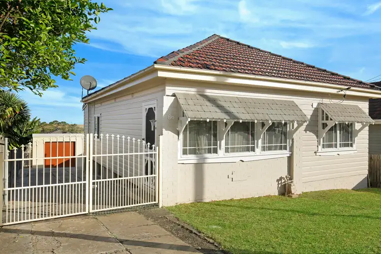 86 Illawarra Street, Port Kembla NSW 2505