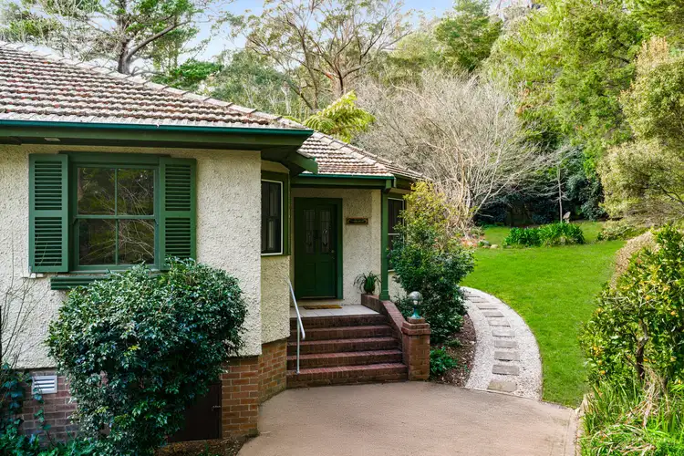 22 Mittagong Road, Bowral NSW 2576