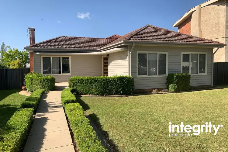 36 Moss Street, Nowra NSW 2541