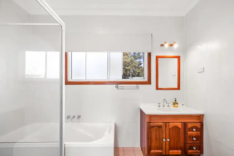 Third view of Homely house listing, 2 Yarral Avenue, Tamworth NSW 2340