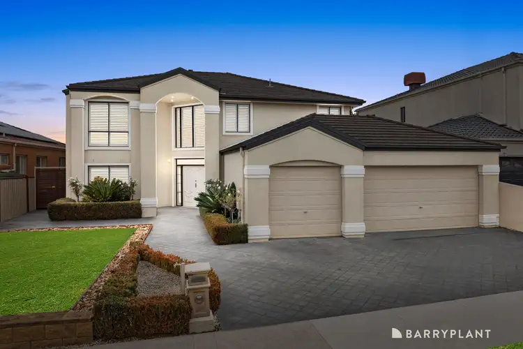 28 Delacombe Drive, Mill Park VIC 3082