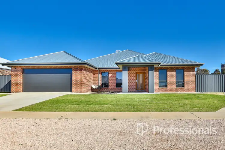 2 Mitchell Court, Gol Gol NSW 2738