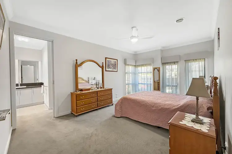 Fifth view of Homely house listing, 2 Orion Court, Warragul VIC 3820