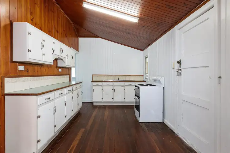 Fourth view of Homely house listing, 7 Hadgraft Street, Park Avenue QLD 4701