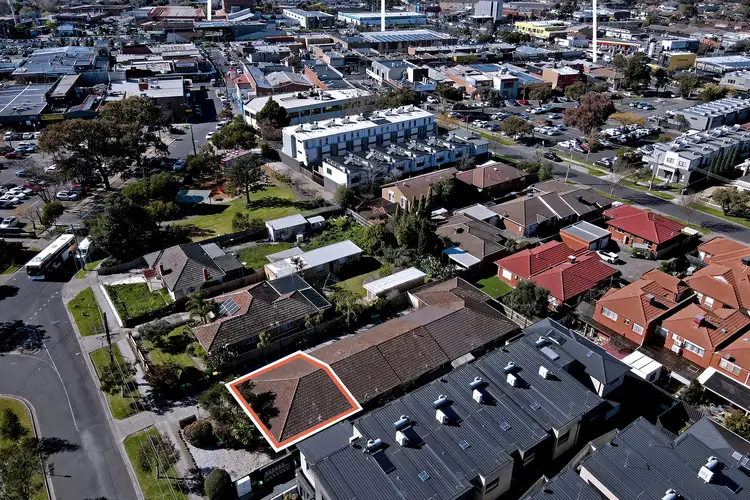 Sixth view of Homely unit listing, 1/5 Clovelly Avenue, Glenroy VIC 3046