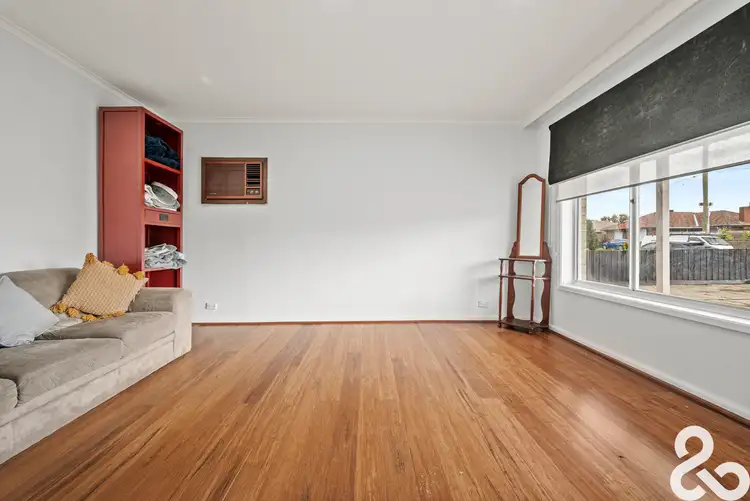 Second view of Homely house listing, 5 Leslie Street, Thomastown VIC 3074