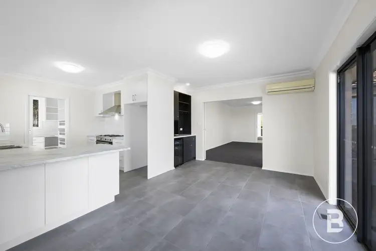 Sixth view of Homely house listing, 4/14 Brooksbank Court, Black Hill VIC 3350