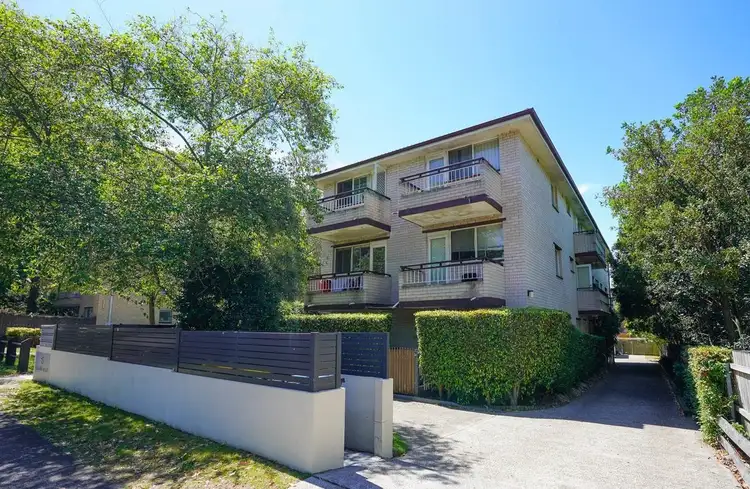 Third view of Homely unit listing, 5/15 Holborn Avenue, Dee Why NSW 2099
