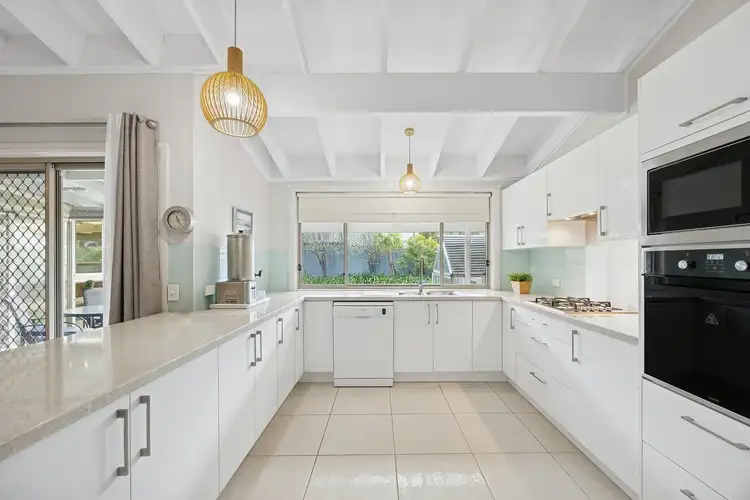 5 Laird Close, Shelly Beach NSW 2261