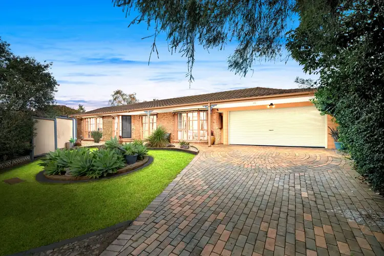 3 Deanside Close, Seabrook VIC 3028