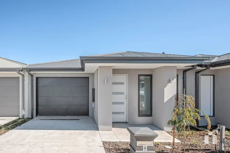 9 Duffy Avenue, Doreen VIC 3754