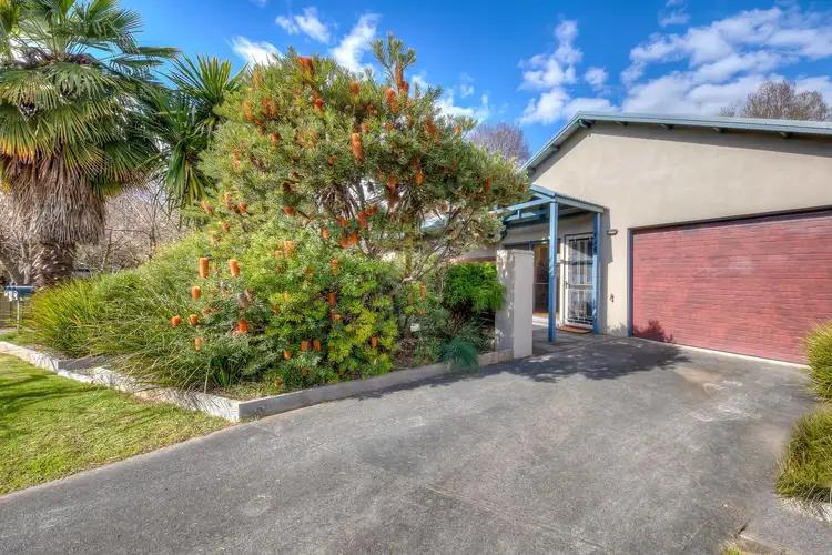 1/6 Butler Court, Bright VIC 3741