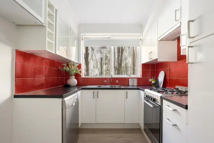 Fifth view of Homely apartment listing, 6/50 Sutherland Road, Armadale VIC 3143