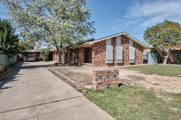 3/33 Kenneally Avenue, Kooringal NSW 2650