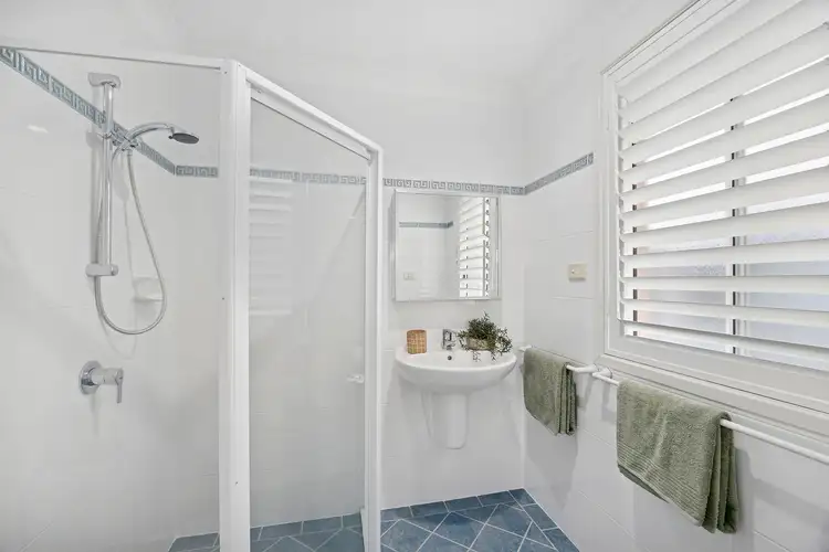 Third view of Homely house listing, 6 Washpool Crescent, Woongarrah NSW 2259