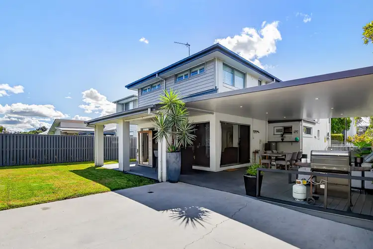 1 Stillwater Court, Hope Island QLD 4212