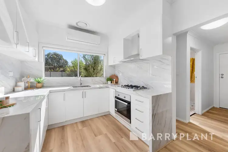 Fifth view of Homely house listing, 1 Manfred Avenue, St Albans VIC 3021