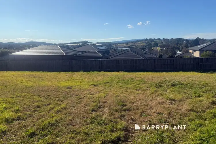 22 Robinson Road, Narre Warren North VIC 3804
