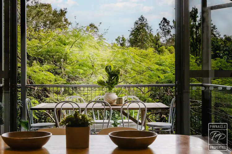 15 Westminster Court, Brookfield QLD 4069