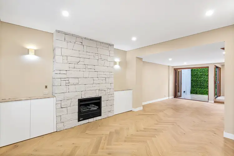 Third view of Homely terrace listing, 166 Crown Street, Darlinghurst NSW 2010