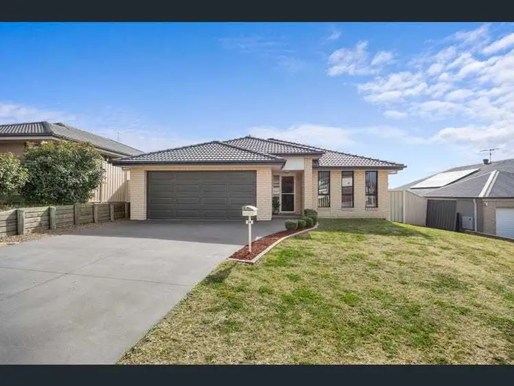 58 Finnegan Crescent, Muswellbrook NSW 2333