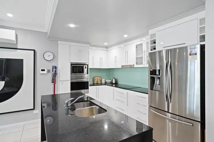Third view of Homely unit listing, 4/155-159 Esplanade, Cairns City QLD 4870